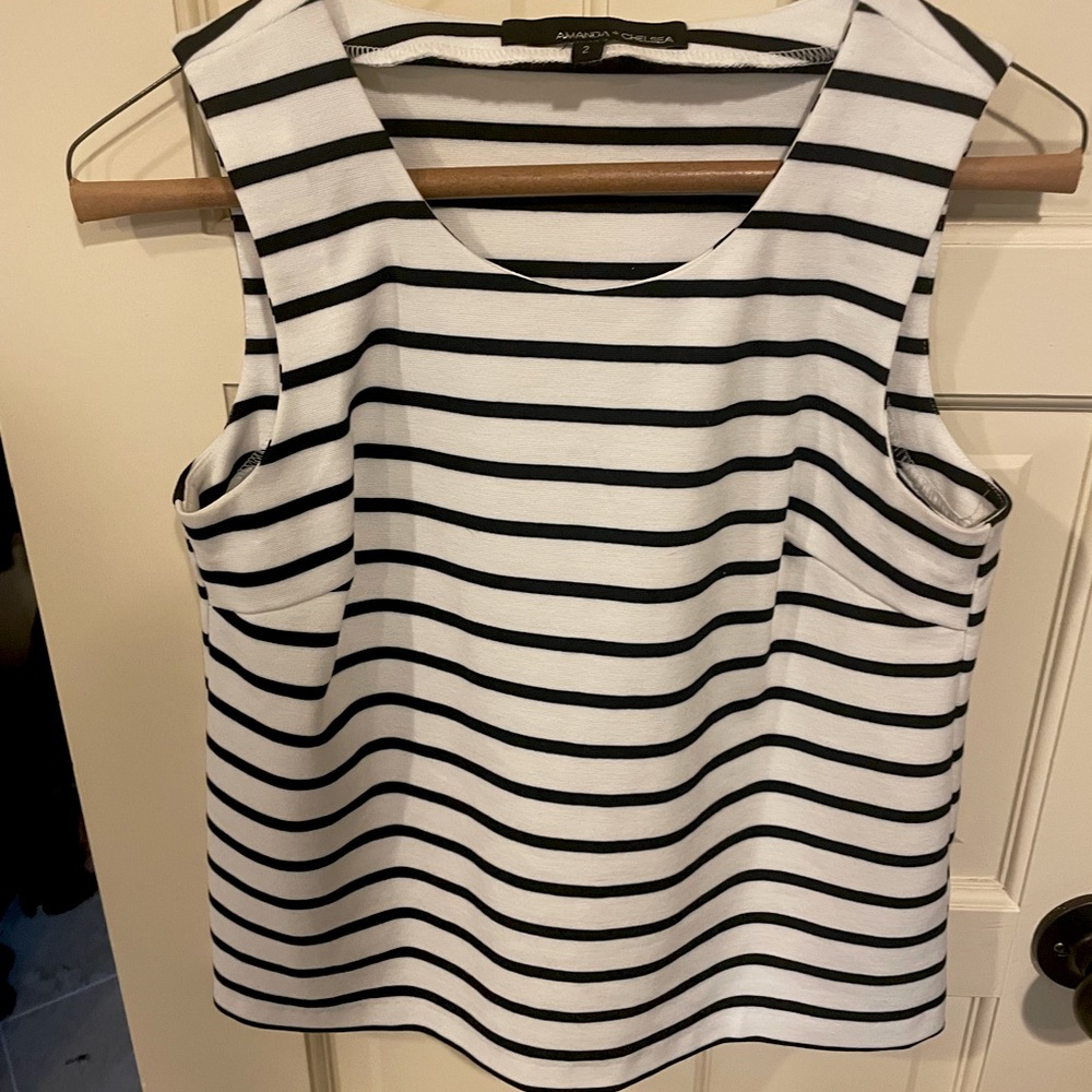 Amanda+Chelsea top